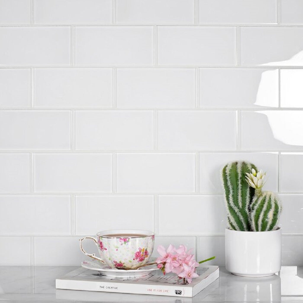 White 3 x 6 Glossy Glass Subway Tile