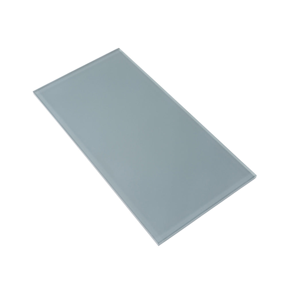 Light Gray 8 x 16 Glossy Glass Subway Tile