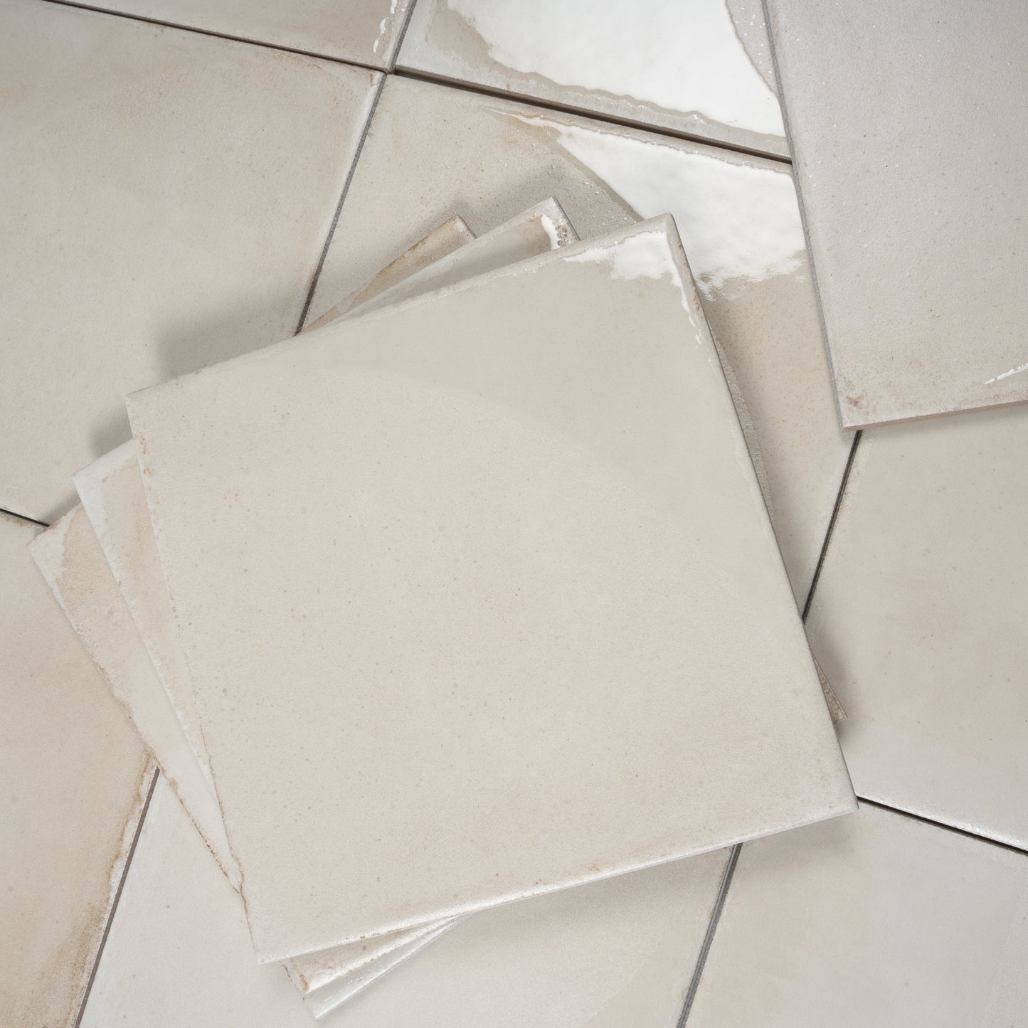 Warm Ivory 8x8 Matte, Glossy Porcelain Square Motif Tile - Sample