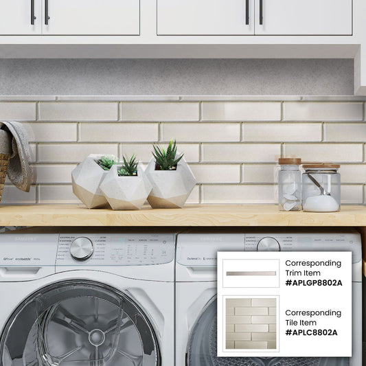 Pearl White 0.5 x 12 Glossy Glass Pencil Trim - Sample