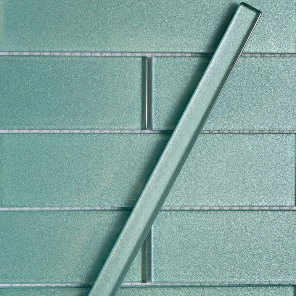 Tiffany Blue 0.5 x 12 Glossy Glass Pencil Trim