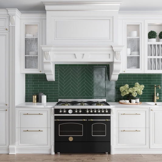 Green 0.5 x 8 Glossy Ceramic Pencil Trim - Sample