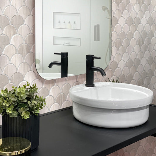 Light Gray 12 x 12 Polished Marble Mosaic Tile - Sample